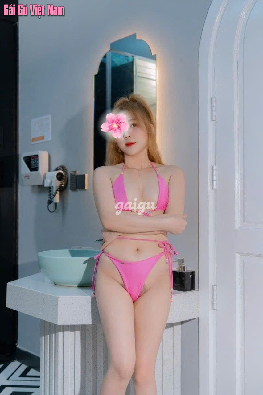 NHÃ NHƯ XINH BÚ CU SÂU LÚC CÁN DÂM CHỊCH KIỂU CUỒNG NHIỆT CHIỀU KHÁCH